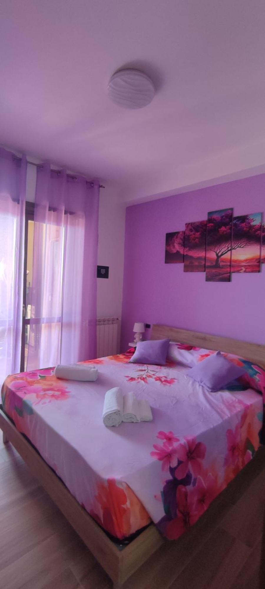 Love Home Apartament Near The Airport Фьюмичино Экстерьер фото
