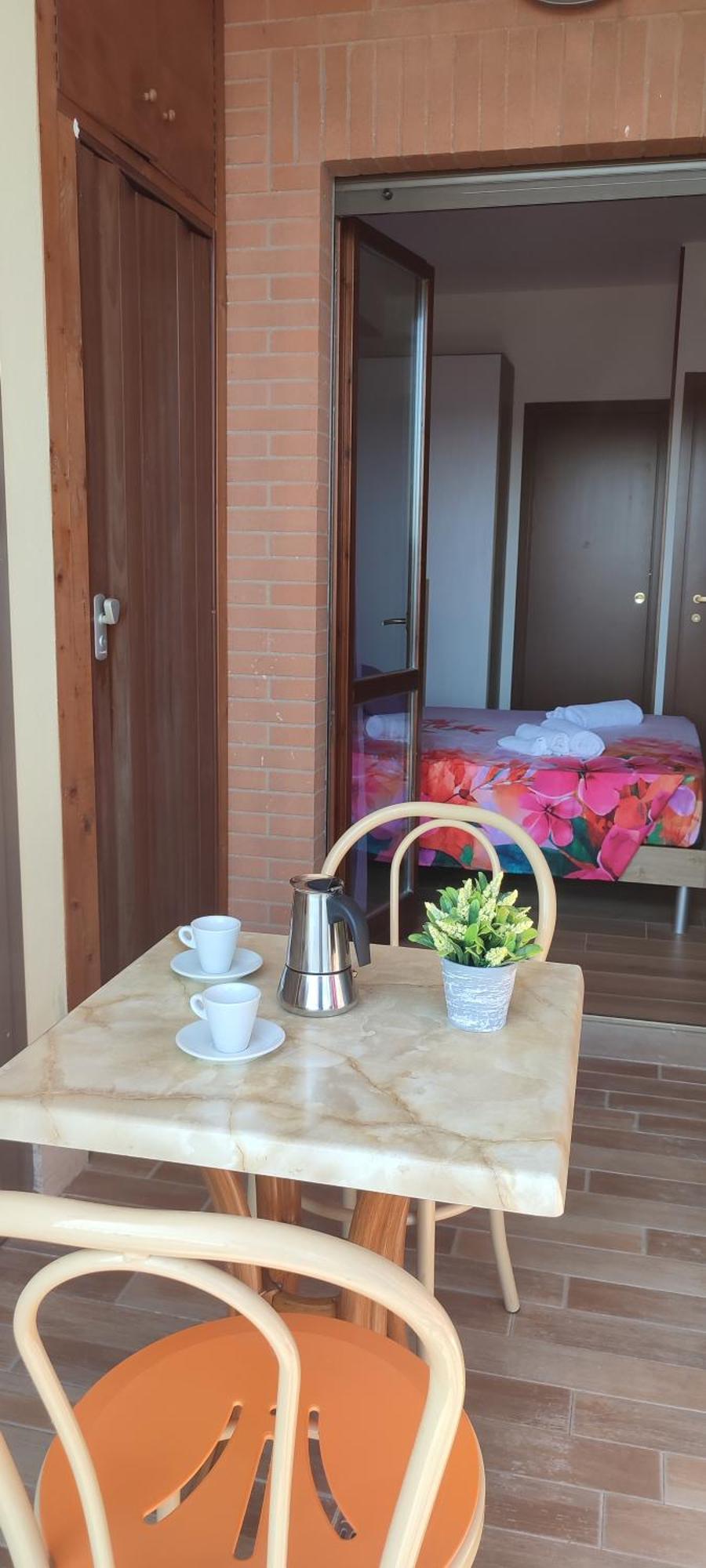 Love Home Apartament Near The Airport Фьюмичино Экстерьер фото