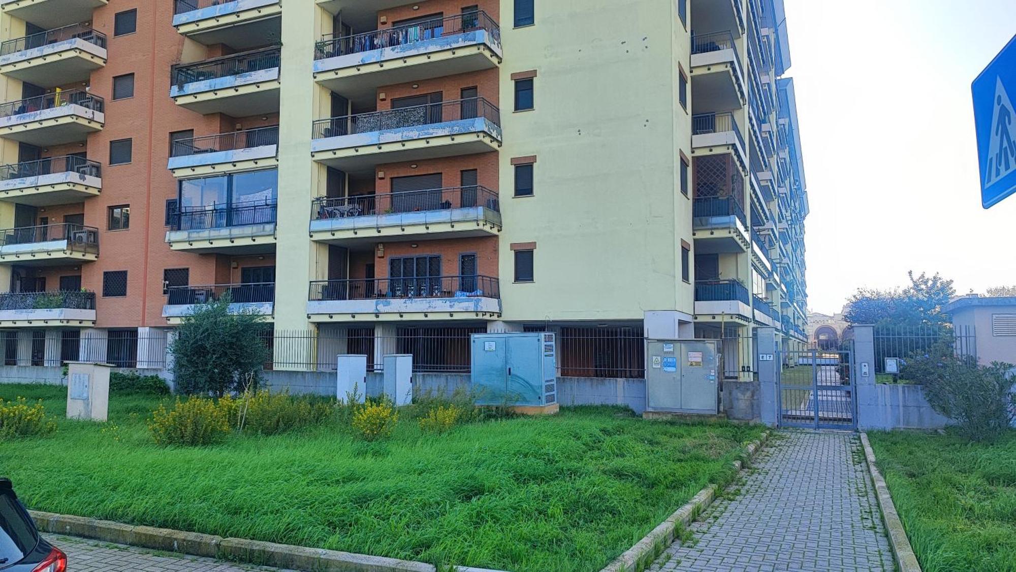 Love Home Apartament Near The Airport Фьюмичино Экстерьер фото